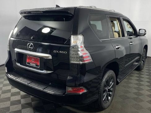Used 2023 Lexus GX 460 Premium w/ Premium Package AWD/4WD image 9