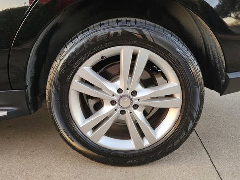 Used 2013 Mercedes-Benz ML 350 4MATIC w/ Premium 1 Pkg image 14