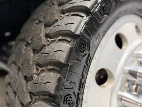Used 2014 RAM 3500 Tradesman w/ Chrome Appearance Group AWD/4WD image 16