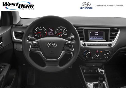 Certified 2022 Hyundai Accent SE FWD image 1