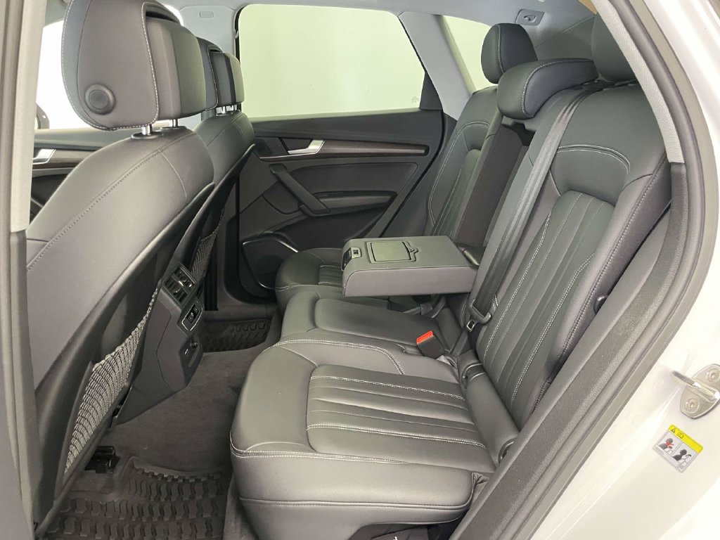 Certified 2023 Audi Q5 2.0T Premium w/ Convenience Package AWD/4WD image 19