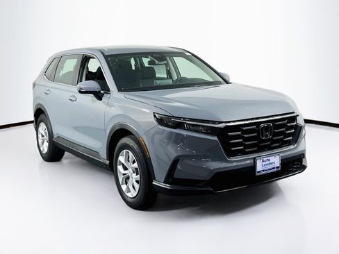 Used 2024 Honda CR-V LX image 3