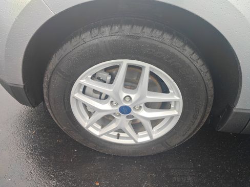 Used 2022 Ford Edge SEL w/ Convenience Package image 7