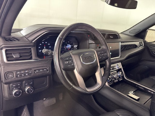 Used 2022 GMC Yukon Denali AWD/4WD image 13