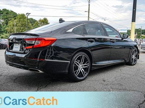 Used 2021 Honda Accord Touring image 11