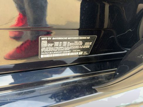 Used 2025 BMW X5 xDrive40i w/ M Sport Package image 20