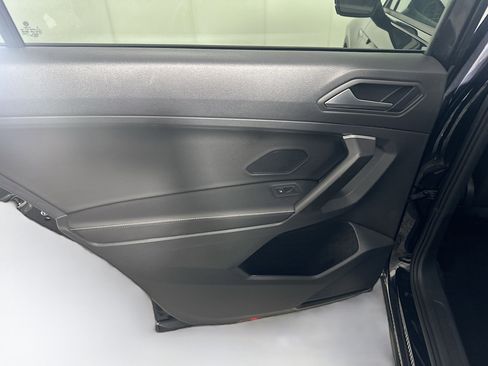 Used 2024 Volkswagen Tiguan S image 25