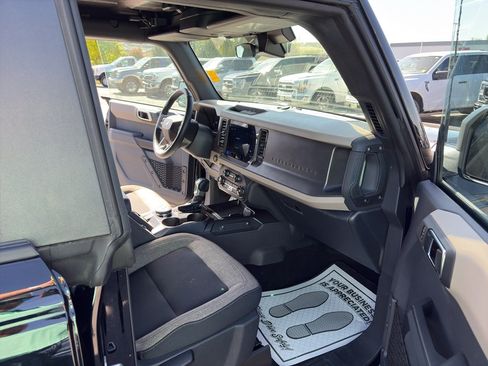 Used 2025 Ford Bronco Big Bend AWD/4WD image 25