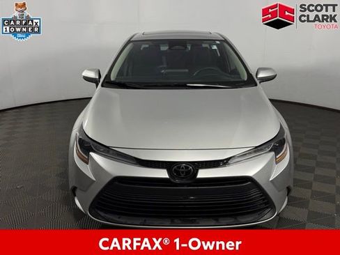 Used 2023 Toyota Corolla LE w/ LE Premium Package image 2