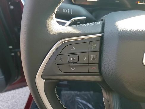 New 2025 Jeep Grand Cherokee Laredo X w/ Luxury Tech Group I image 13