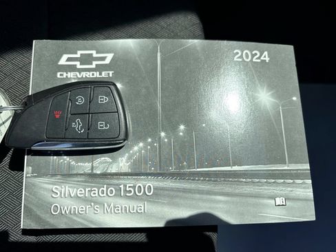 Used 2024 Chevrolet Silverado 1500 Custom AWD/4WD image 37