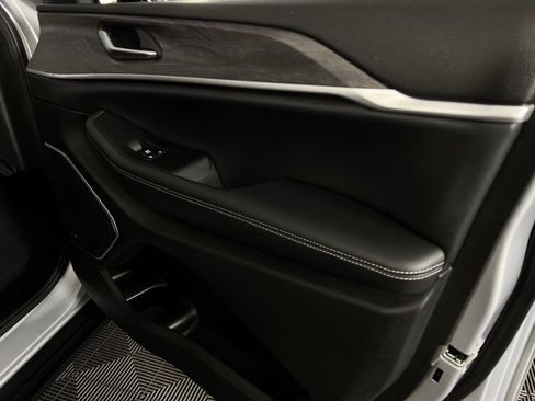 Certified 2022 Jeep Grand Cherokee Limited 4xe w/ Luxury Tech Group II image 35