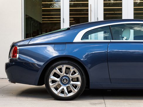Certified 2017 Rolls-Royce Wraith image 4