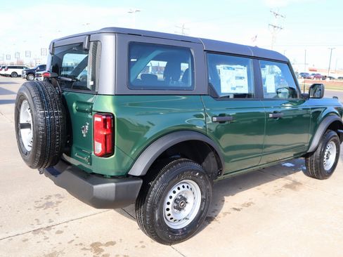 New 2025 Ford Bronco 4-Door image 20