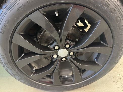 Used 2020 Land Rover Range Rover Evoque SE AWD/4WD image 37