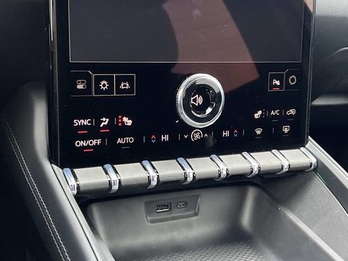 New 2026 GMC Terrain Elevation image 21