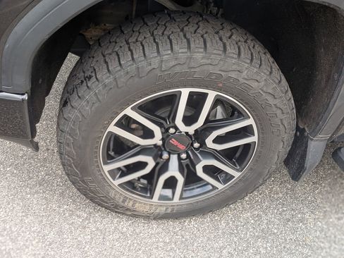 Used 2019 GMC Sierra 1500 AT4 w/ AT4 Premium Package AWD/4WD image 12