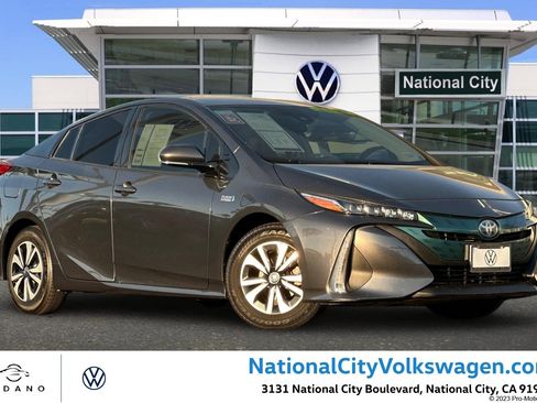 Used 2017 Toyota Prius Prime Plus image 1