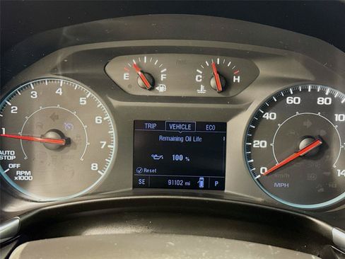 Used 2023 Chevrolet Equinox LS w/ LPO, Floor Liner Package AWD/4WD image 12