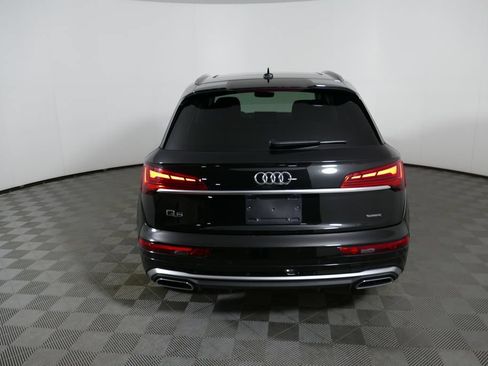 Used 2023 Audi Q5 2.0T Premium Plus w/ Premium Plus Package AWD/4WD image 4