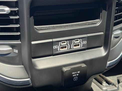 Used 2021 RAM 1500 Laramie w/ Sport Appearance Package AWD/4WD image 32