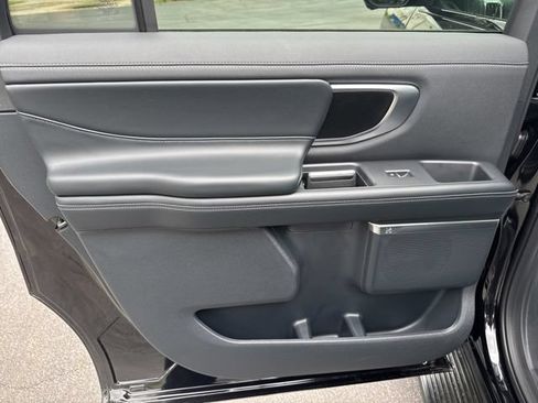 New 2026 Ford Expedition Max Platinum w/ Stealth Appearance Package AWD/4WD image 11