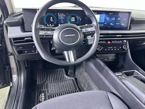 Used 2025 Hyundai Sonata SEL FWD image 21