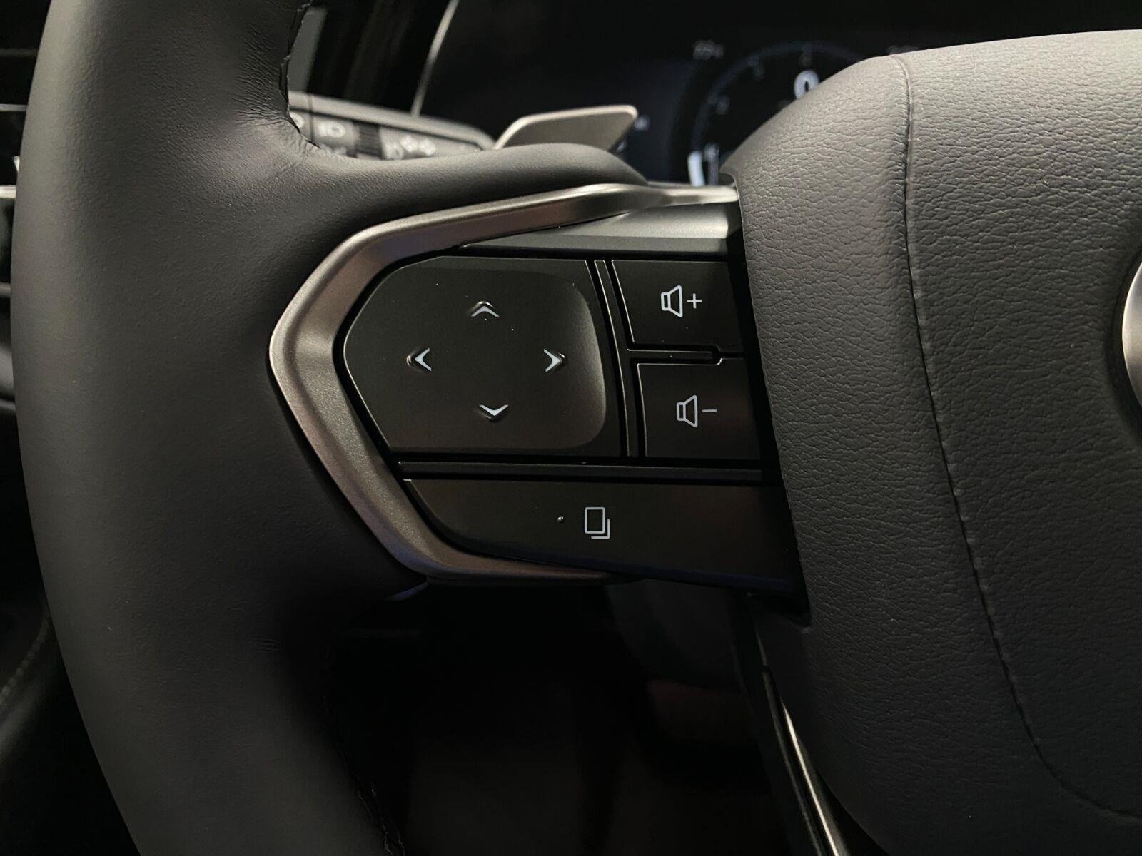 New 2026 Lexus TX 350 AWD image 17