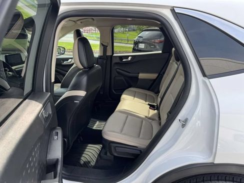 Used 2020 Ford Escape SEL AWD/4WD image 18