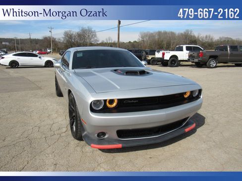 Used 2019 Dodge Challenger R/T Scat Pack w/ Shaker Package image 19
