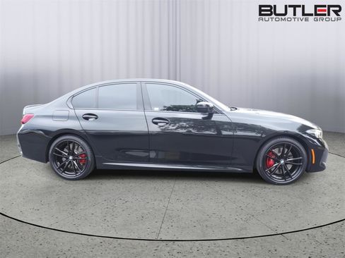 Used 2024 BMW 330i Sedan w/ M Sport Package RWD image 7