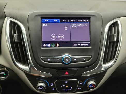 Used 2021 Chevrolet Equinox LT FWD image 25