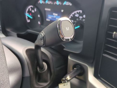 Used 2025 Ford F250 XLT image 17