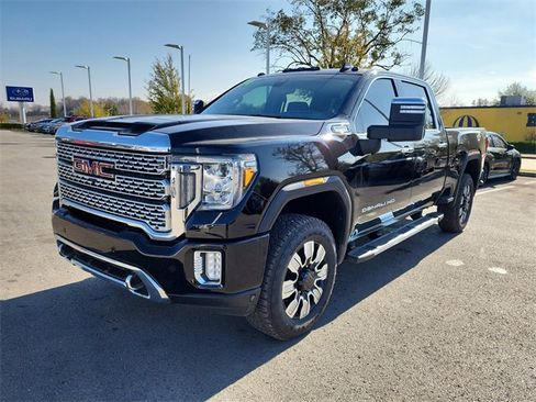 Used 2020 GMC Sierra 2500 Denali w/ Denali Ultimate Package image 10