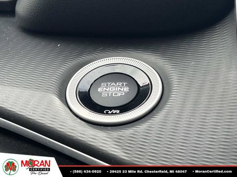 Used 2024 Jeep Grand Cherokee L Altitude AWD/4WD image 24