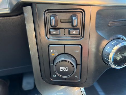 Used 2023 Ford F150 Lariat w/ Equipment Group 502A High AWD/4WD image 23