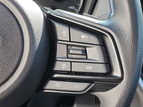 Certified 2025 Subaru Crosstrek 2.0i Premium image 22