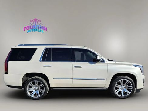 Used 2015 Cadillac Escalade Premium image 6