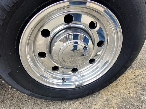 Used 2004 Ford E-250 and Econoline 250 image 15