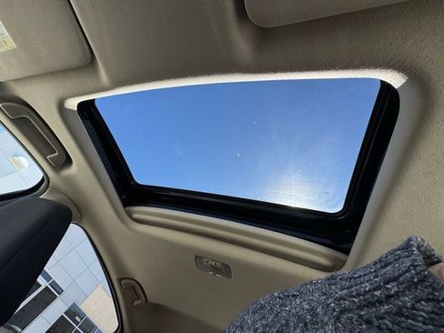 Used 2021 Honda HR-V EX image 38