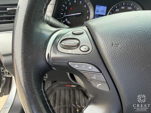 Used 2017 INFINITI Q70 L 3.7 RWD image 15