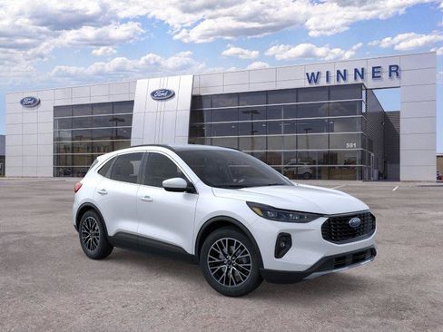 New 2025 Ford Escape SE w/ PHEV Premium Package FWD image 7