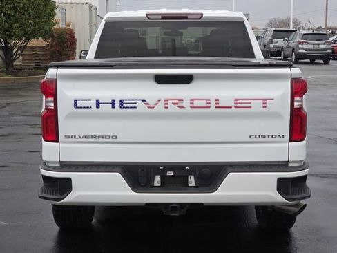 Used 2021 Chevrolet Silverado 1500 Custom image 16