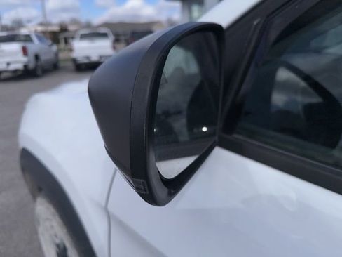 Used 2021 Jeep Cherokee Trailhawk w/ Technology Group image 27