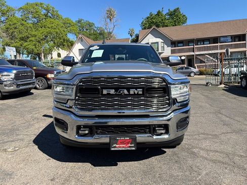 Used 2019 RAM 2500 Limited AWD/4WD image 4