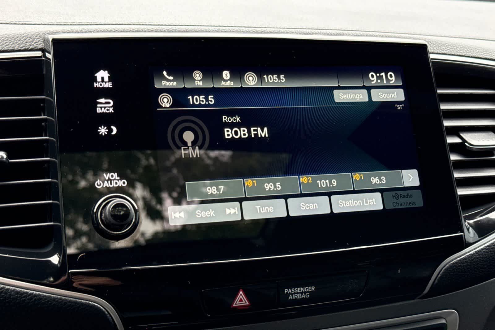 Used 2022 Honda Passport EX-L image 18