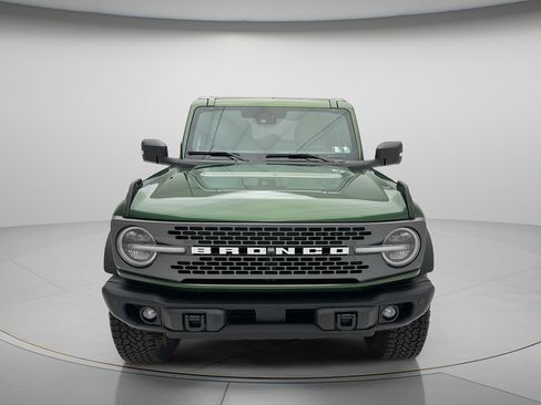 Used 2025 Ford Bronco Badlands AWD/4WD image 2