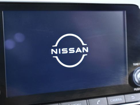 Used 2024 Nissan Sentra SV image 15