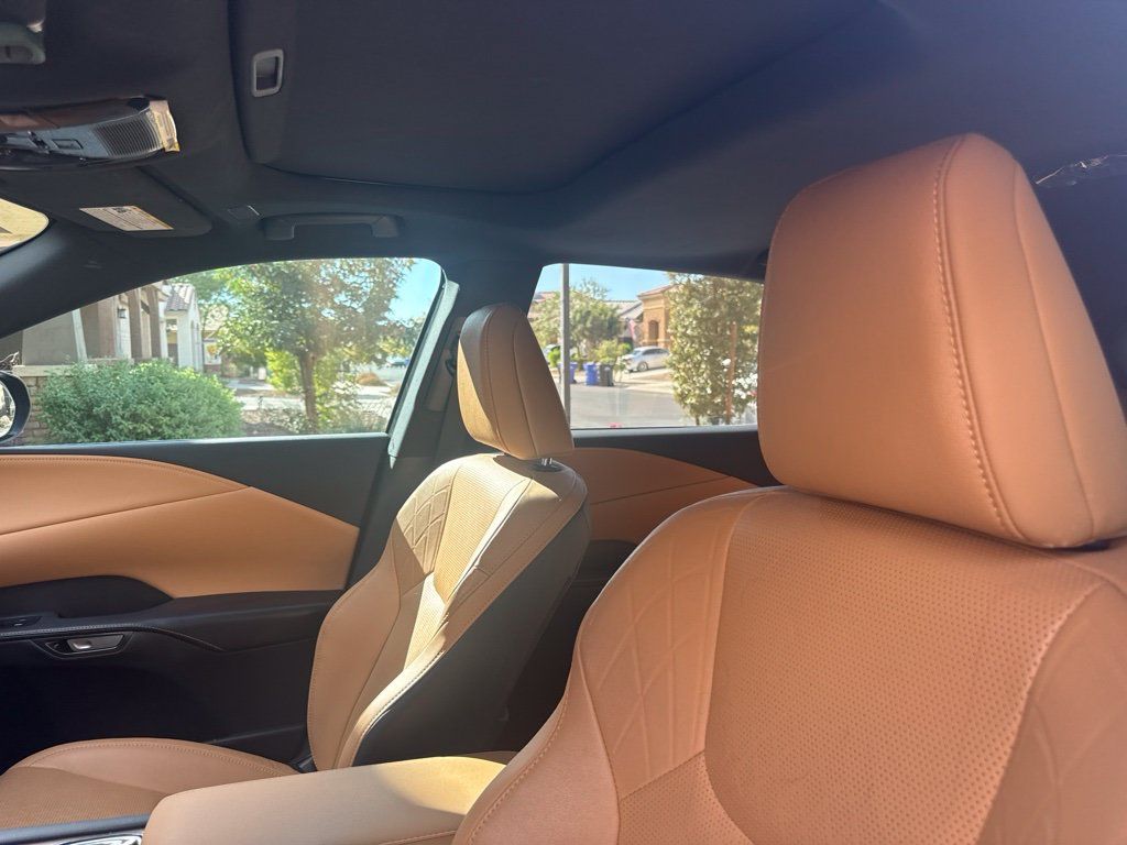 Used 2024 Lexus RX 350 Premium Plus w/ Convenience Package FWD image 5