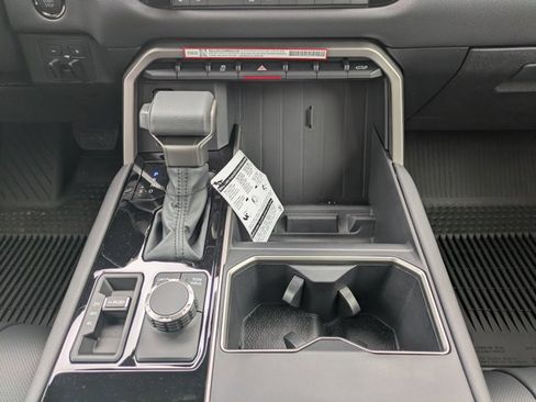 New 2026 Toyota Tundra Limited AWD/4WD image 19